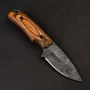 Cuchillo Skinner Hecho a Mano de Acero de Damasco Boone, Mango de Madera Tali de Espiga Completa con Funda de Cuero, Personalizable OEM para Camping - Product Image 1