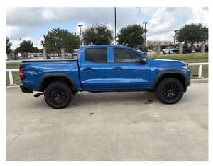 Chevrolet Colorado Trail Boss 2.7L Turbo 2023 d'occasion avec expédition de 310 ch disponible - Product Image 3