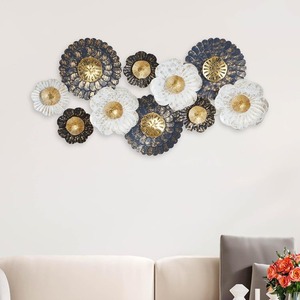 Panel de Arte de pared de Metal de hierro con diseño de flores colgante decorativo para el hogar al aire libre de lujo para uso Interior - Product Image 1