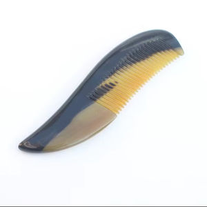 หวีผมทำจากเขาสัตว์แบบดั้งเดิม ผลิตด้วยมือ ให้ผิวสัมผัสเรียบเนียนเป็นธรรมชาติ ป้องกันไฟฟ้าสถิต สำหรับจัดแต่งทรงผม - Product Image 1