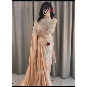 Elegant Silk Saree <b>Shawls</b> for Online Purchase for Stylish Occasions - Product Image 5