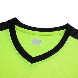 Uniforme de Fútbol Personalizado de Alta Calidad, 100% Poliéster, Secado Rápido, Transpirable, Sin Costuras, con Tecnología de Detección de Agujas, para Hombre - Product Image 2