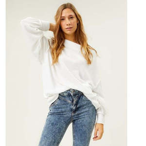 Maglione Hacci Casual da Donna Free People, Traspirante, Bianco, Taglia Grande, con Stampa Floreale Frontale, per Autunno e Inverno - Product Image 1