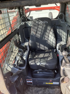 Chargeuse compacte sur chenilles Kubota SVL97-3 Diesel Rouge Haute Efficacité pour la Construction à vendre - Product Image 5