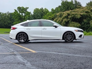 Honda Civic Hatchback Sport Touring d'occasion 2022 - Product Image 5
