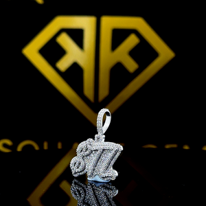 Pendentif Hip Hop personnalisé avec lettres pour hommes et enfants, en argent sterling de qualité VVS, serti de moissanite, bijoux glacés - Product Image 2