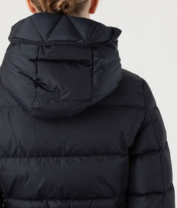 Chaqueta acolchada de talla grande de Pakistán hecha en fábrica de alta calidad para mujer, precio al por mayor, la mejor chaqueta acolchada para mujer - Product Image 3