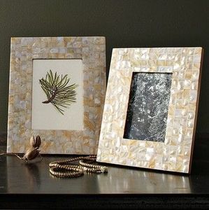Luxury Handmade Mother of Pearl Photo Frame with Customized Logo Customizable Size & Shape for Elegant Home Decor Display - Product Image 3