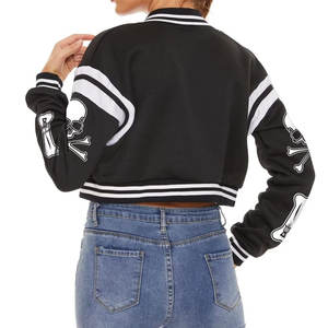 Chaquetas universitarias recortadas con logotipo personalizado para hombres y mujeres Procesamiento de punto relleno de algodón de manga larga de lana de moda - Product Image 2