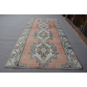 Tapis turc vintage en laine tissée plate rose beige de 2,6x5,9 pieds avec motif patchwork pour les décorations de salon ou le couloir - Product Image 2