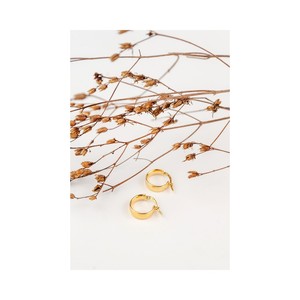 Aros Redondos Pulidos de Alta Calidad al por Mayor, Color Amarillo, 10 mm, Clásicos, Chapados en Oro de 18K sobre Plata de Ley 925 - Product Image 3