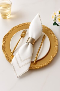 Assiettes de présentation modernes en cuivre avec bordure royale, assiettes décoratives pour le dîner, tapis de table de mariage de qualité supérieure, décor de table de luxe, fournitures pour événements et fêtes - Product Image 6