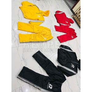 Conjunto de 2 piezas para hombre de gran venta, nuevo diseño, cortavientos y chándal de nailon estampado para estilo de calle de invierno - Product Image 2