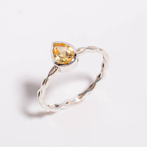 แหวนเงินสเตอร์ลิง925ลูกแพร์อเมทิสต์ธรรมชาติพลอยตัดแบบเรียบง่ายทำด้วยมือเงินอัญมณีเครื่องประดับผู้ส่งออก - Product Image 4