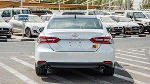 VEHÍCULO USADO 2022 TOYOTA CAMRY LIMITED 3.5L 6KM 100HP 5 CILINDROS 4 TIEMPOS Gasolina V6 DIÉSEL Transmisión AUTOMÁTICA - Product Image 5