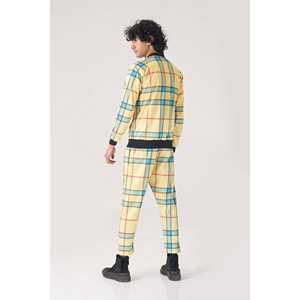 Survêtement pour Homme avec Motif à Carreaux Vibrants Tailles SMLXL2XL - Product Image 4