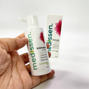 Medissen Soins Intimes 60ml Jetable Pure Care Intime Refresh Betel & Oak Gall Extraits Protection contre les odeurs Resserrement Vaginal - Product Image 5