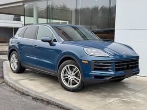 PORSCHE CAYENNE SUV 2024, 4.1-6L Gasolina, Transmisión Automática, 400 CV, 500 Nm, Techo Panorámico, Asientos de Cuero, En Venta - Product Image 3