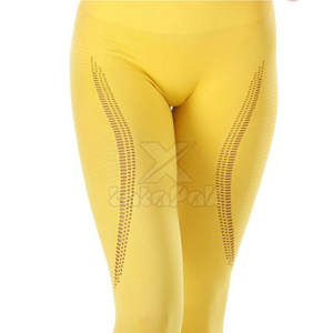 Ensemble de yoga pour femmes - Motif uni, taille haute et design à taille élastique, logo frontal, respirant, spandex/nylon, qualité supérieure, 2 pièces - Product Image 6