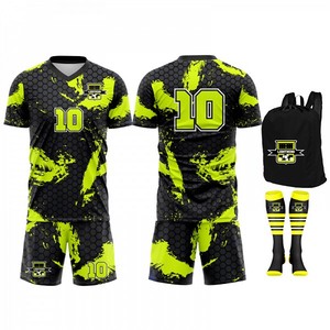 Nouveaux ensembles de maillots de football personnalisés 2025-2026 pour équipes masculines – Vente en gros, style haut de gamme, service OEM pour uniformes de football sur mesure - Product Image 1