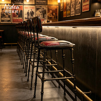 Tabouret de bar industriel rétro, style tuyau, structure métallique, chaise haute vintage, siège en cuir patchwork pour café, pub, taverne