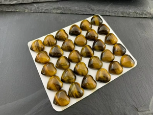 Pierre précieuse en œil de tigre naturelle faite à la main, cabochon en forme de cœur, de haute qualité, polie, pierres précieuses en vrac - Product Image 2