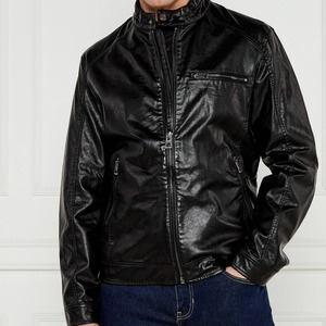 Chaqueta de cuero moderna y personalizable con silueta entallada y espacio para moverse 2026 - Product Image 1