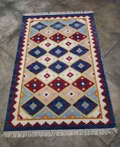 Juego de alfombras Dhurrie de tejido plano para sala de estar Diseño de Vista plana - Product Image 4