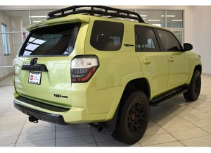 (W&T) PROMOCIÓN Venta de TOYOTAs 4RUNNER OFF-ROAD TRD PRO 4WD SPEED BEAST AUTOMATIC SUV USADO, 2022 - Product Image 4