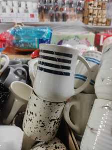 Tasses à café et à thé en céramique rétro durables à bas prix, faites à la main, étanches, compatibles lave-vaisselle, avec boîte cadeau - Product Image 4