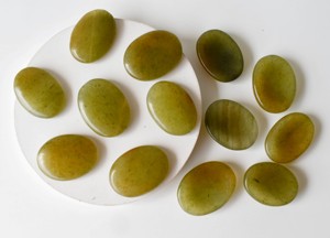 Wholesale Natural Healing Crystal Hand Carved Green Aventurine for Gift Decoration From Indian Supplier - Product Image 2