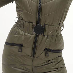 Ensemble de survêtement de ski pour femmes grande taille fabriqué au Pakistan avec fermeture éclair, excellente qualité, écologique et respirant - Product Image 6