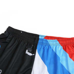 Short en maille de polyester imprimé à impression de sublimation pour hommes Logo personnalisé de créateur coupe épaisse pour hommes - Product Image 4