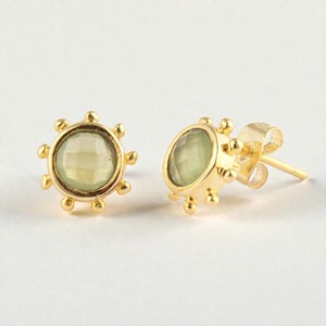 Pendientes de Plata de Ley 925 con Calcedonia Verde de 6 mm - Pendientes Elegantes Chapados en Oro - Pendientes Hechos a Mano al por Mayor - Product Image 1