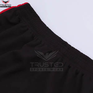 Uniforme de voleibol hecho profesional de alta calidad Conjuntos cómodos y transpirables Uniforme de voleibol de hombre hecho en poliéster - Product Image 6