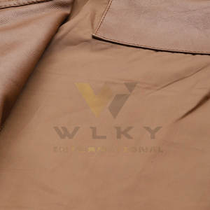 Veste d'hiver en cuir véritable de style durable pour hommes avec une coupe moderne, idéale pour les voyages et les tenues de tous les jours - Product Image 6