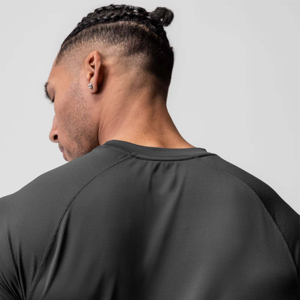 T-shirt de performance Active à séchage rapide pour hommes 100% coton et polyester pour les entraînements, les sports, la course à pied et les aventures en plein air - Product Image 3