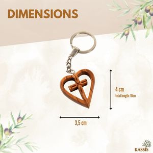 Llavero de Madera de Olivo Hecho a Mano con Cruz en Forma de Corazón, Regalo Religioso Cristiano para Graduación y Día del Padre, Hecho a Mano en Belén - Product Image 3