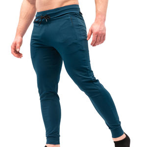 Venta al por mayor de peso pesado de algodón Joggers logotipo personalizado pantalones de chándal holgados pantalones de los hombres ropa de calle y ropa deportiva - Product Image 3