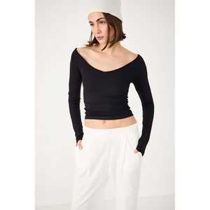 T-shirt côtelé à col large - Product Image 1