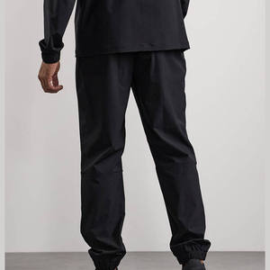 Pantalones Deportivos de Chándal para Hombre al por Mayor, Personalizados, de Cintura Media, de Poliéster/Nailon, con Cordón Ajustable y Logotipo Bordado - Product Image 2