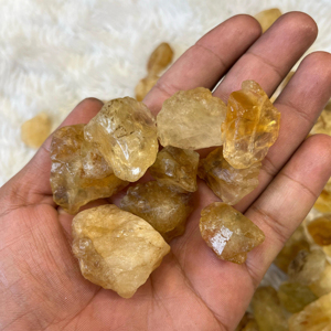 หินแท้หินซิทรินดิบธรรมชาติหินคริสตัลอัญมณีรักษาพลังงานลูกบอลกันน้ำเครื่องประดับทำฮวงจุ้ย - Product Image 3