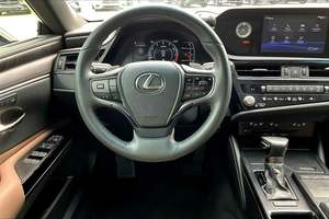 USADO LHD/RHD 2022 LEXUS ES 350 FWD - Product Image 3