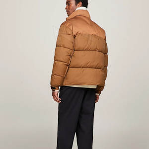 Chaqueta acolchada gruesa de burbuja de invierno de alta calidad, nuevo diseño, cuello levantado, estilo callejero, venta al por mayor a la venta - Product Image 4