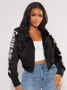 Sweat à capuche personnalisé avec fermeture éclair pour femmes, imprimé, épaules tombantes, disponible dans toutes les couleurs, fabriqué au Pakistan - Product Image 4