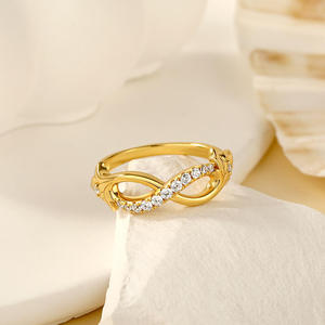 Anillo Infinito Jeulia Vintage de Plata de Ley Chapado en Oro Rosa con Incrustaciones de Diamantes - Product Image 3