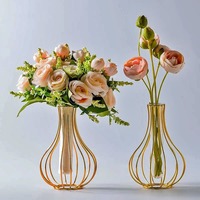 Moderne Handgefertigte Metall-Blumenknospen-Vase für Heim & Hotel Tischdekoration Hochzeitsdekoration
