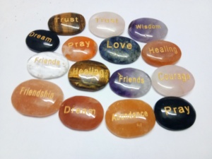 ล่าสุดที่มีคุณภาพสูงอัญมณีคำสร้างแรงบันดาลใจแกะสลักกังวลหินสำหรับการรักษาซื้อขายส่งจาก Amayra คริสตัลส่งออกอินเดีย - Product Image 5