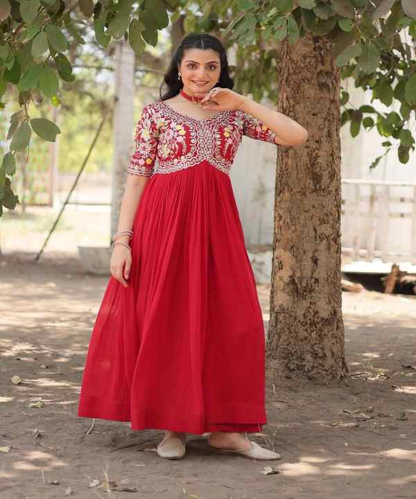 Buy Bulk Wholesale Online Retailer Women Clothing Dresses Elegant Pakistani Indian Fashion Casual Sexy red gown