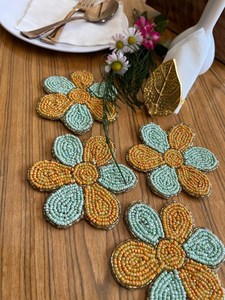 Posavasos con cuentas hechos a mano-Posavasos de regalo religioso de Iglesia clásica Respaldo de poliéster (4x4 pulgadas) Forma personalizada MS HANDICRAFT - Product Image 3